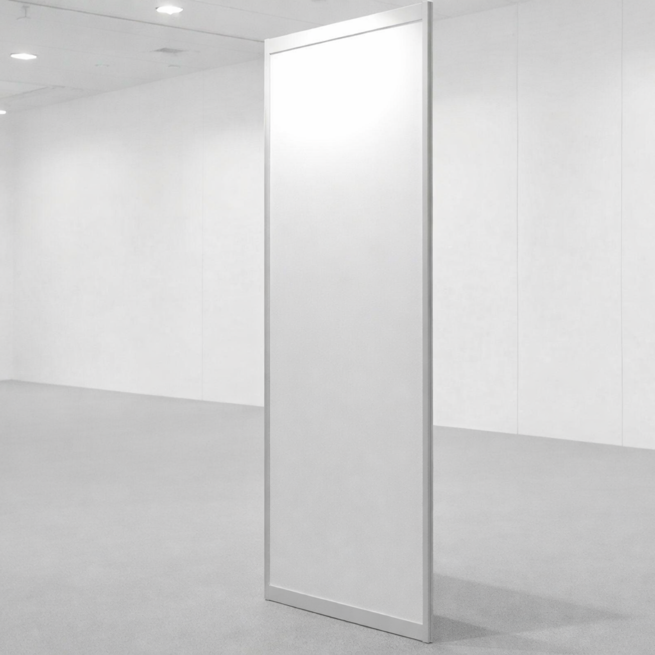 Coque de stand avec panneau mural supplémentaire – 2,5 m H x 1 m L