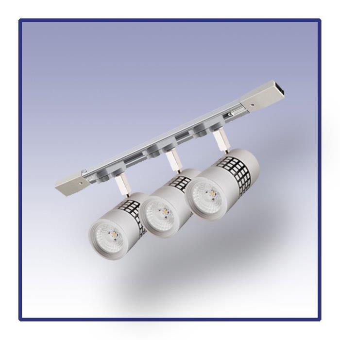 Rail lumineux avec 3 projecteurs LED de 15 watts